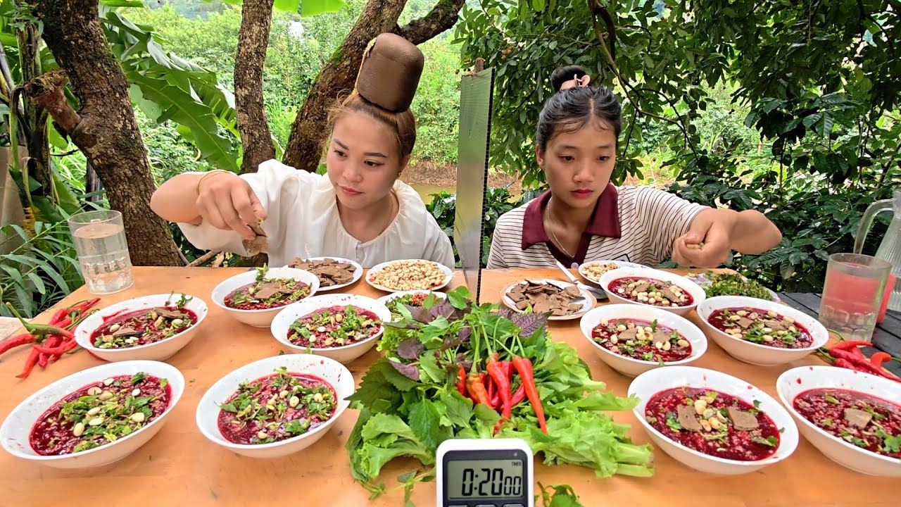 Mãn nhãn Với Cuộc Thi Tìm Ra Thánh Ăn Tiết Canh Giữa Yêu Và Em Thảo