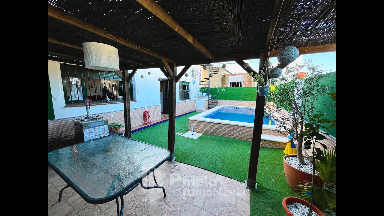 SE VENDE. ACOGEDORA CASA FAMILIAR EN LA SIERRA NORTE DE SEVILLA.
