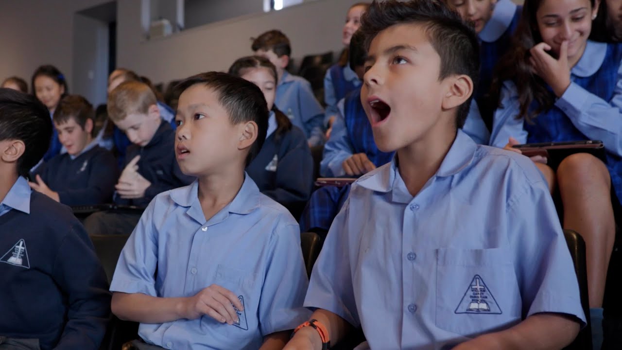 🇦🇺 William Carey Christian School, Australia - Showing how they rock the tables! 🎸