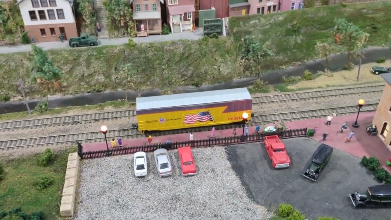 Fever River Reviews Ep27 Value Trains UP Heritage 50ft AFC Box Cars