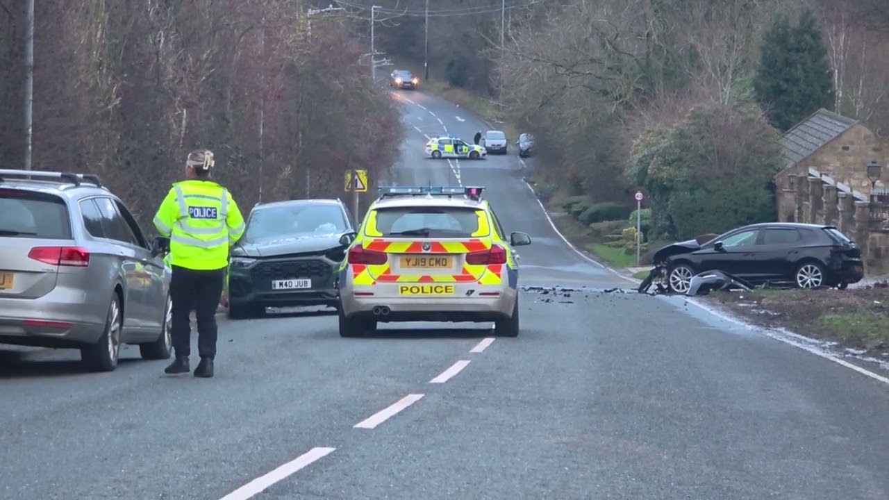 RTC closes Tong Lane, Bradford