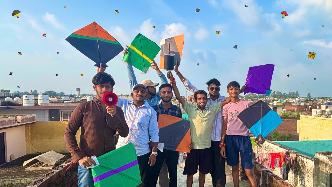 Воздушный змей летает на Ракшабандхане 😍 | воздушные змеи | фестиваль воздушных змеев | летающий ...