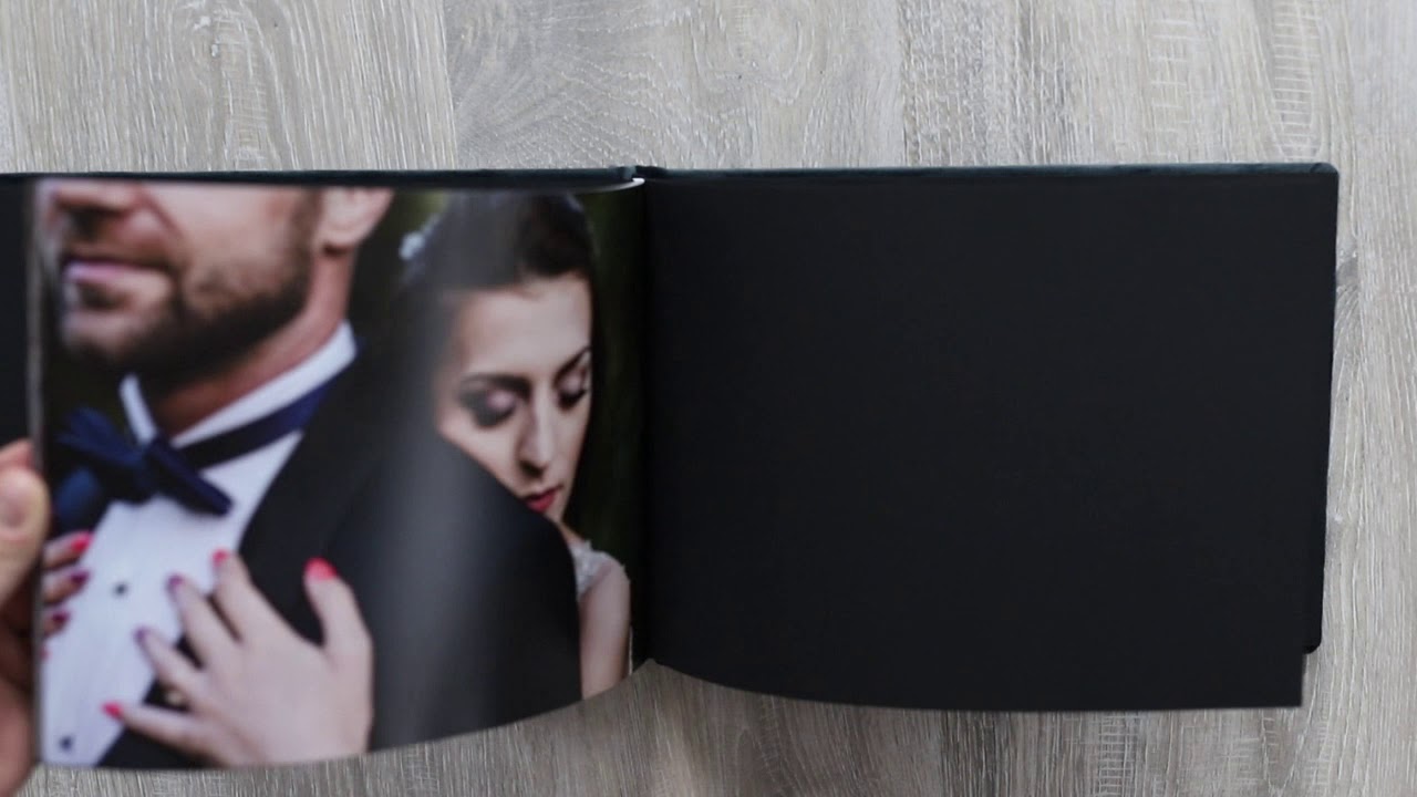 Fotoksiążka 20x30 w aksamitnej oprawie