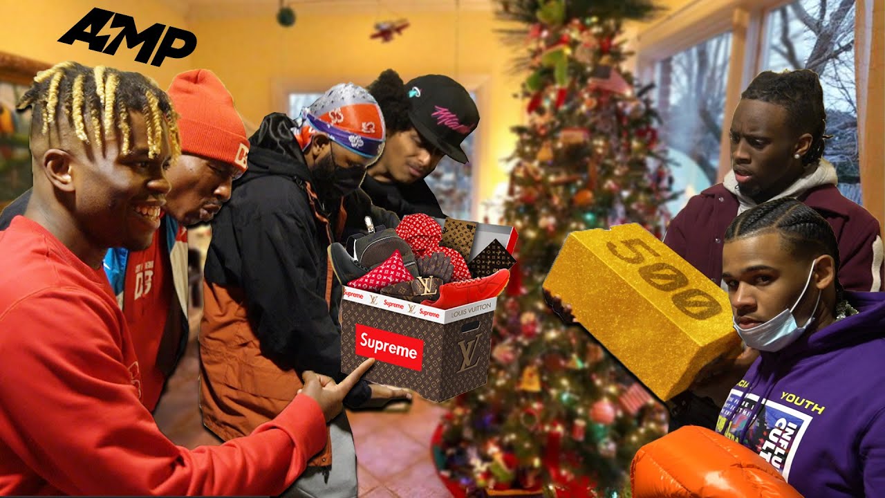 GIVING AMP BAD CHRISTMAS GIFTS and seeing how they react...