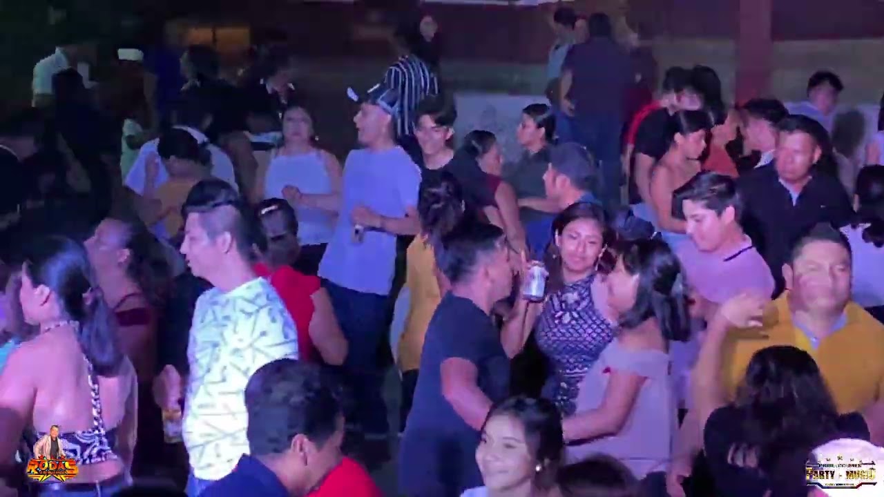 MAMBO DEL PAPI,ANACLETO-Rodas La Estrella Magica De Los Teclados En Vivo BuenaVista 1ra Junio