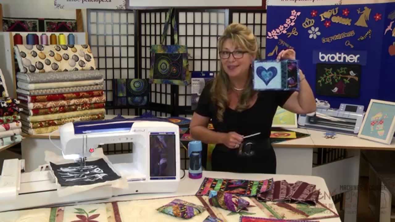 P&eacute;n&eacute;lope Capsule pointes folles