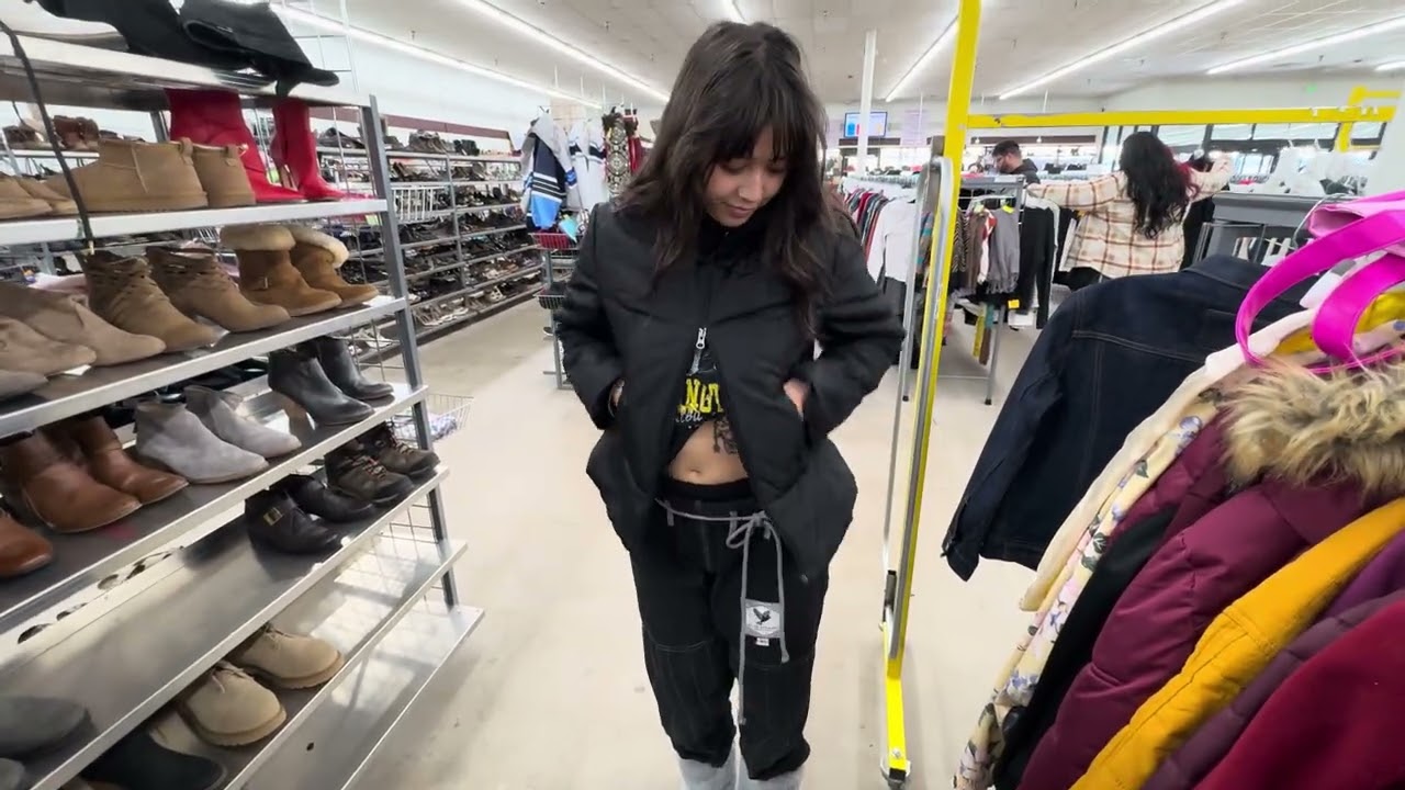 thrifting vlog👀 A WEEK OUTSIDE