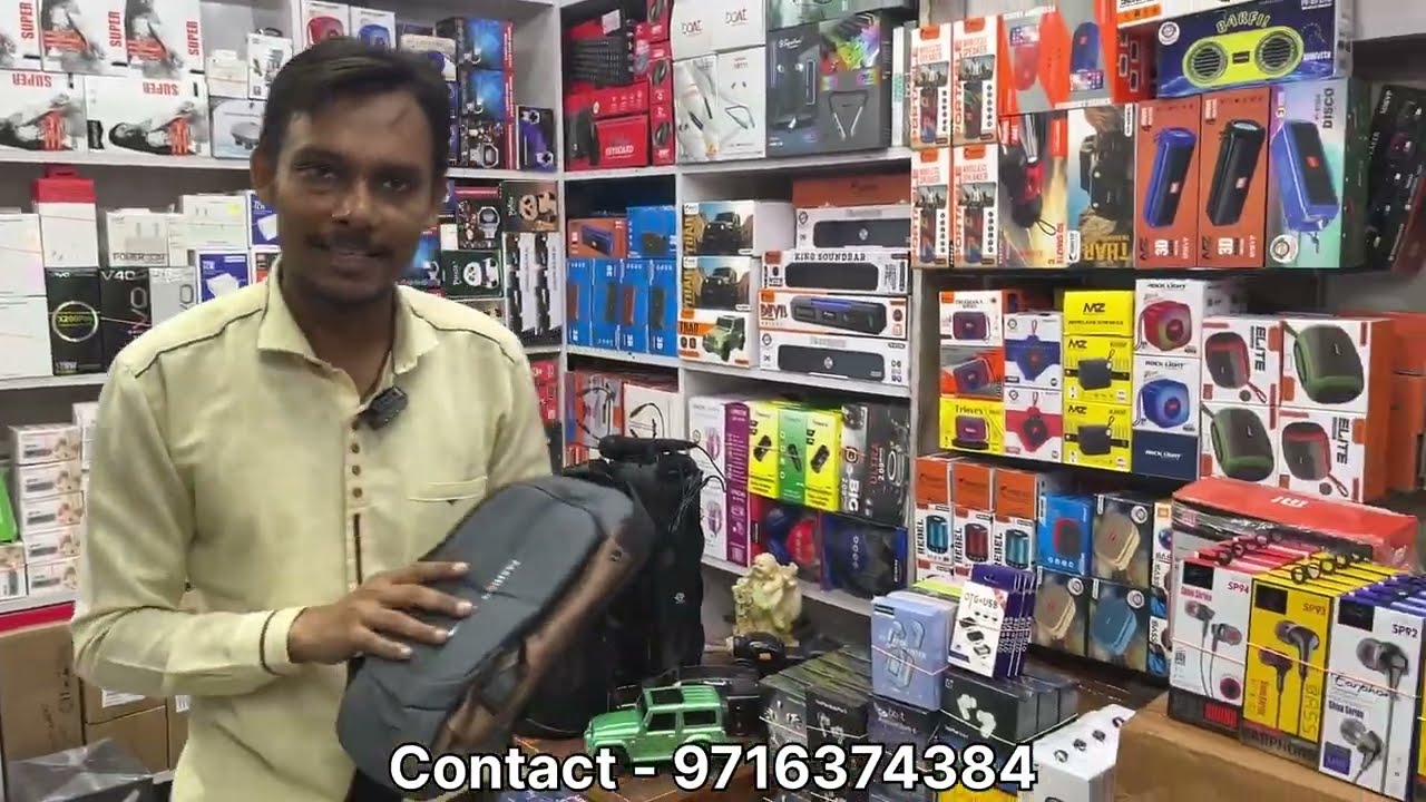 सबसे सस्ता Mobile Accessories Wholesale Market in Delhi😱🔥 Charger Manufacturing Company