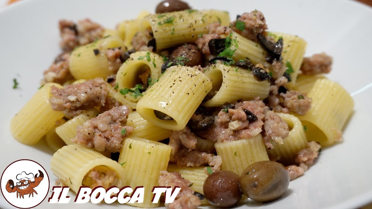 552 -  Pasta salsiccia e olive..ci riempirei le stive! (primo di terra facile e sfizioso e goloso)