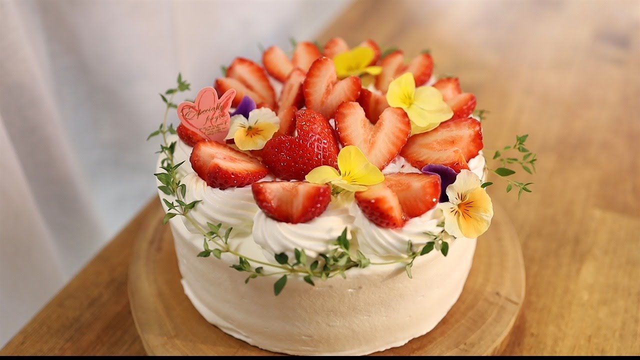 ハート苺のショートケーキの作り方・レシピ【母の日におすすめ】 Heart Strawberry Shortcake Recipe｜Coris cooking