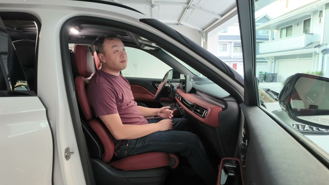How Well Do Child Seats Fit in the 2025 Lincoln Aviator