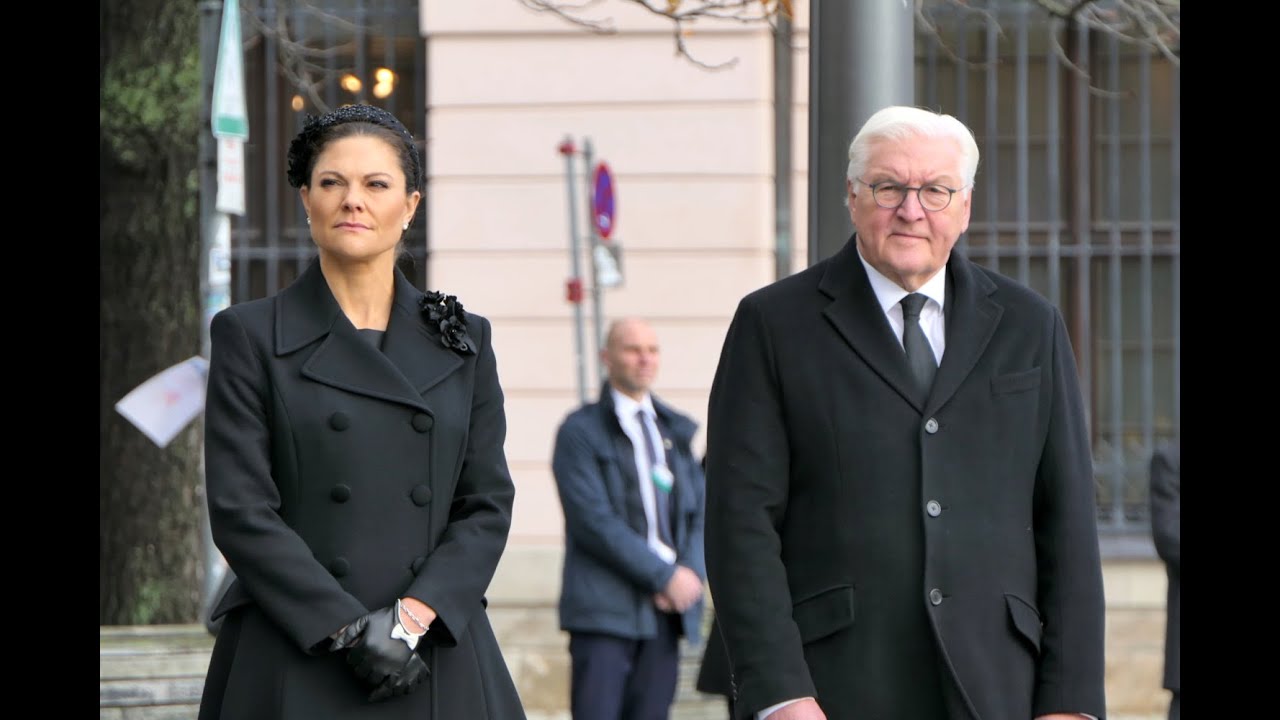 Volkstrauertag 2023 Neue Wache Victoria von Schweden