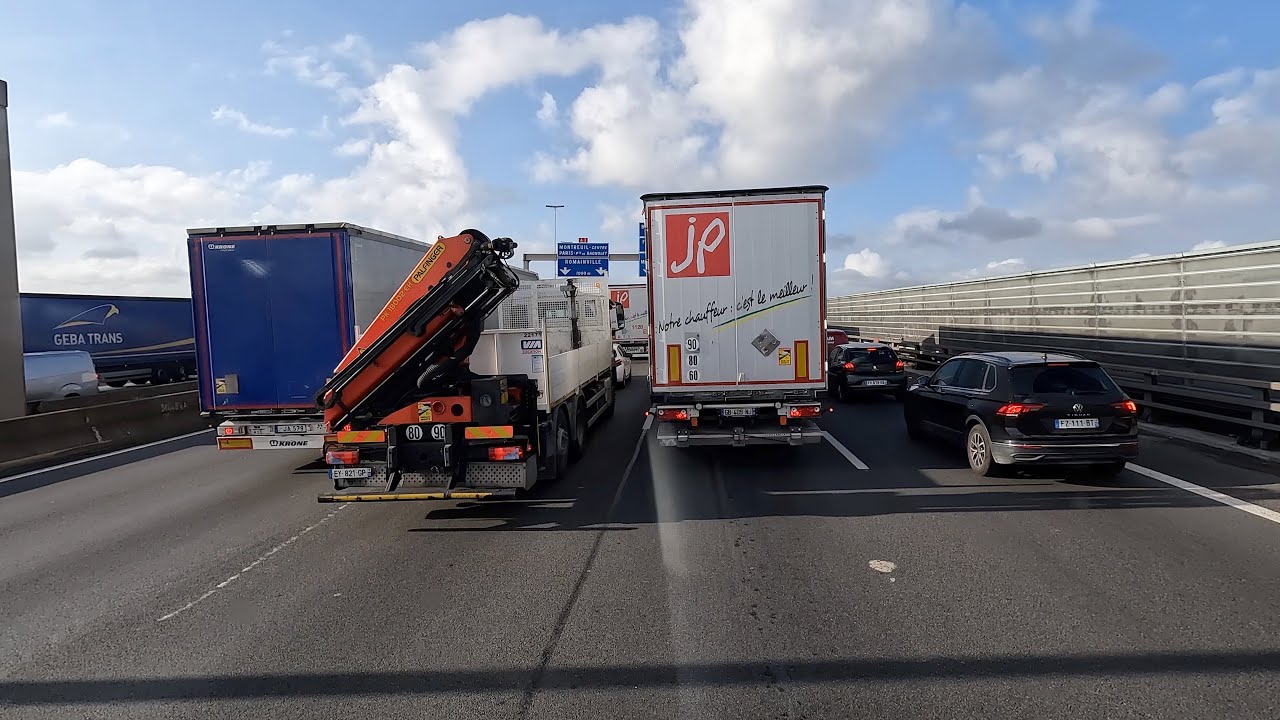 PARIS ET SES BOUCHONS