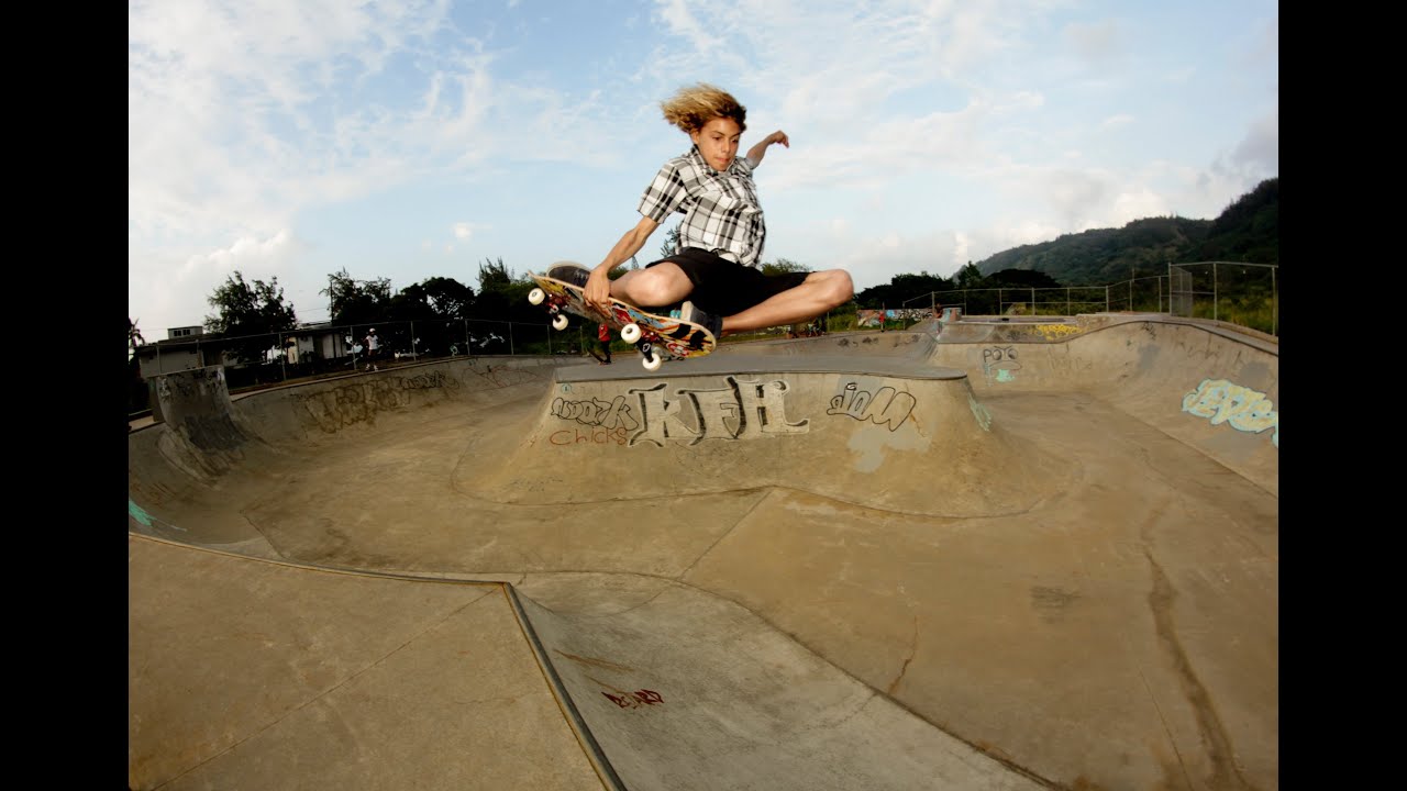 CURREN CAPLES AT BANZAI SKATEPARK