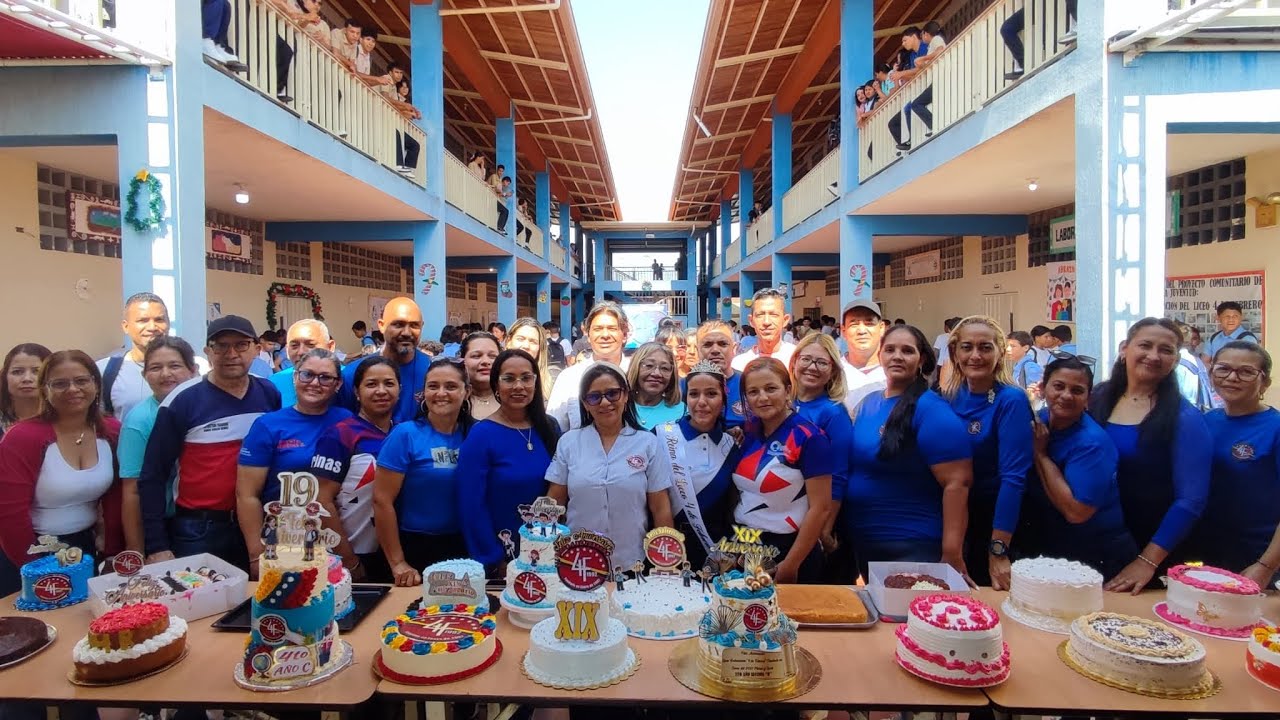 Liceo 4 de Febrero celebra su XIX Aniversario 
