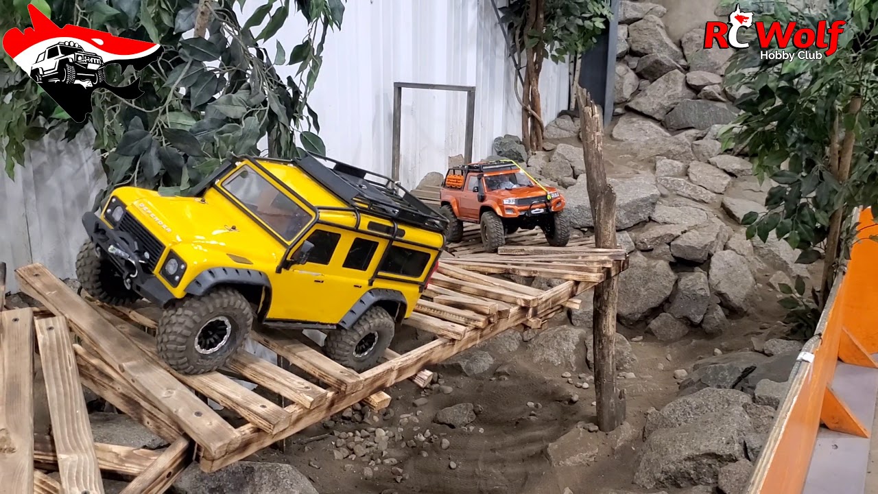 TRAXXAS TRX4 IN THUNDER ROAD RC RACEWAY