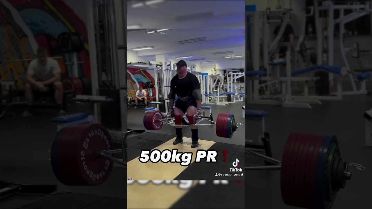 @honza.jiruse with a crazy 1102lbs (500kg) trap bar deadlift! #shorts #gym