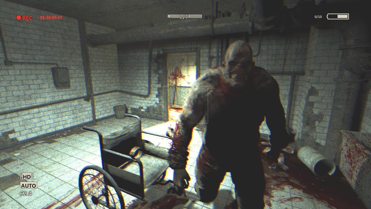Outlast - Trolling Chris Walker in Richard Trager's place!! (Male Ward Third Floor)