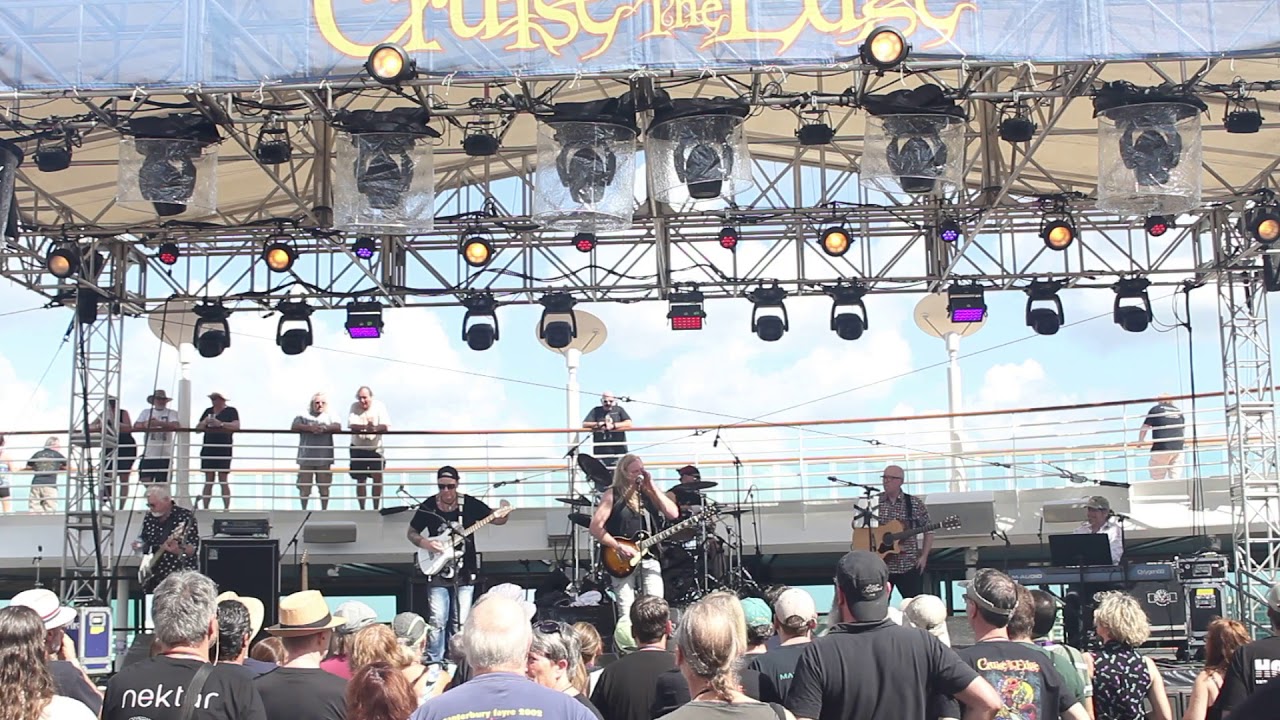 Magic Pie - Cruise to the Edge 2019 - Complete performance