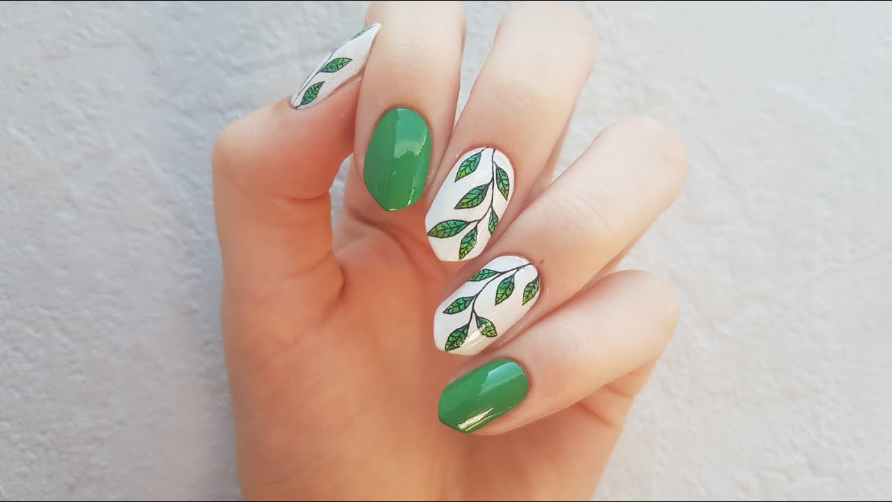►NAIL ART FEUILLES VERTES◄