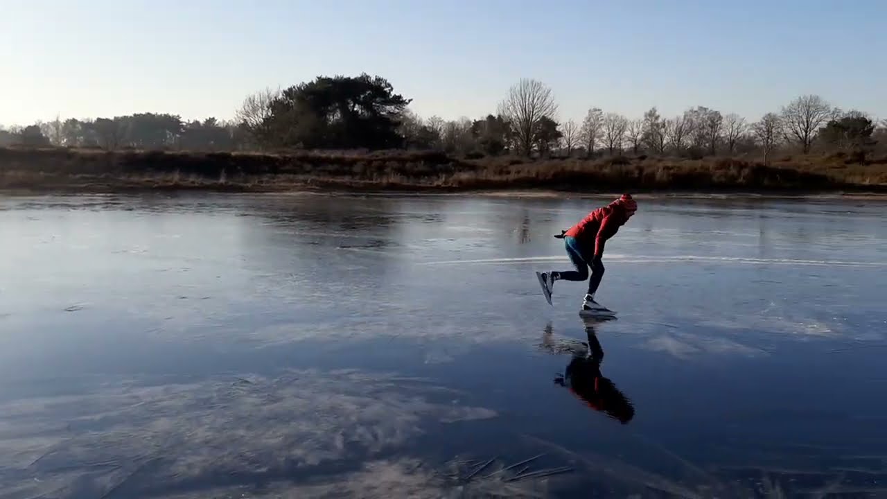 2025  26 december Natuurijs Schaatsen Bergvennen Noordoost Twente
