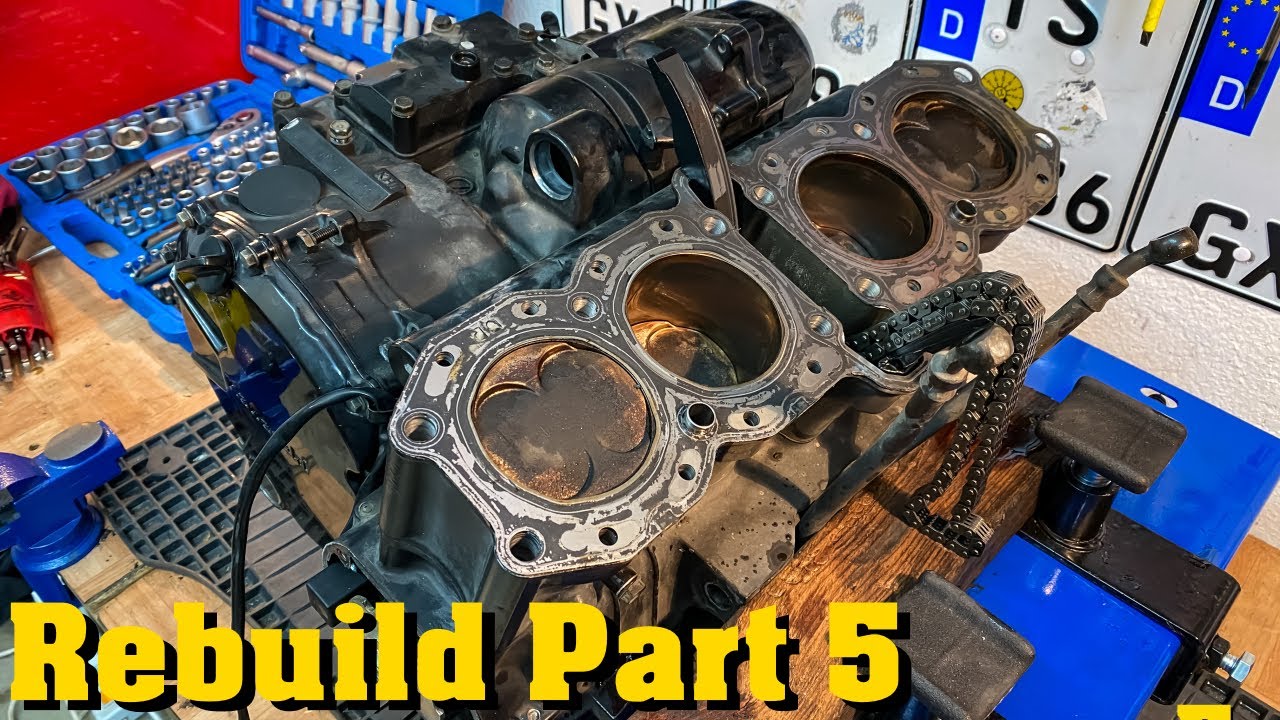 Kawasaki ZXR 750 H1 Cylinder Head Removal [Engine Rebuild Part 5]