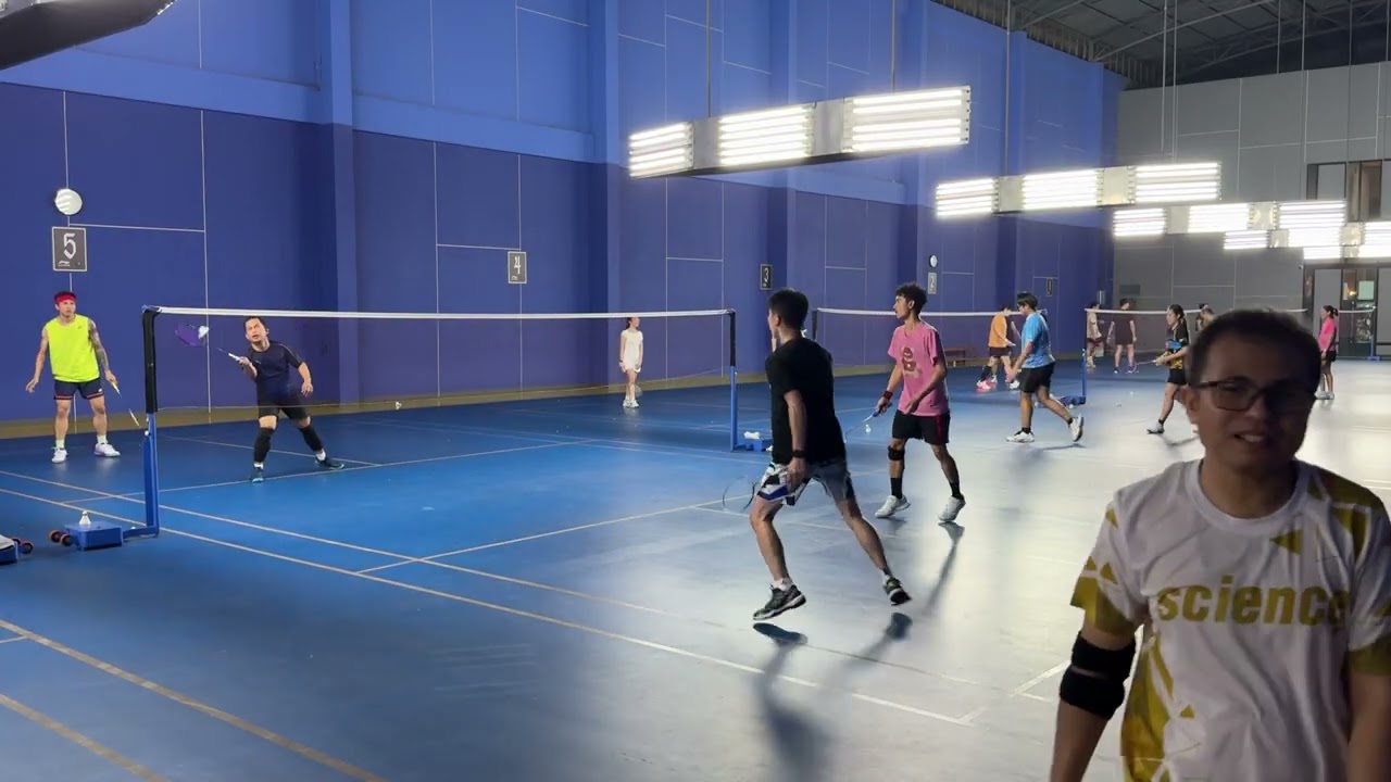 พุธ4/2/26: ต้อม+Wien vs แมน+Bee
