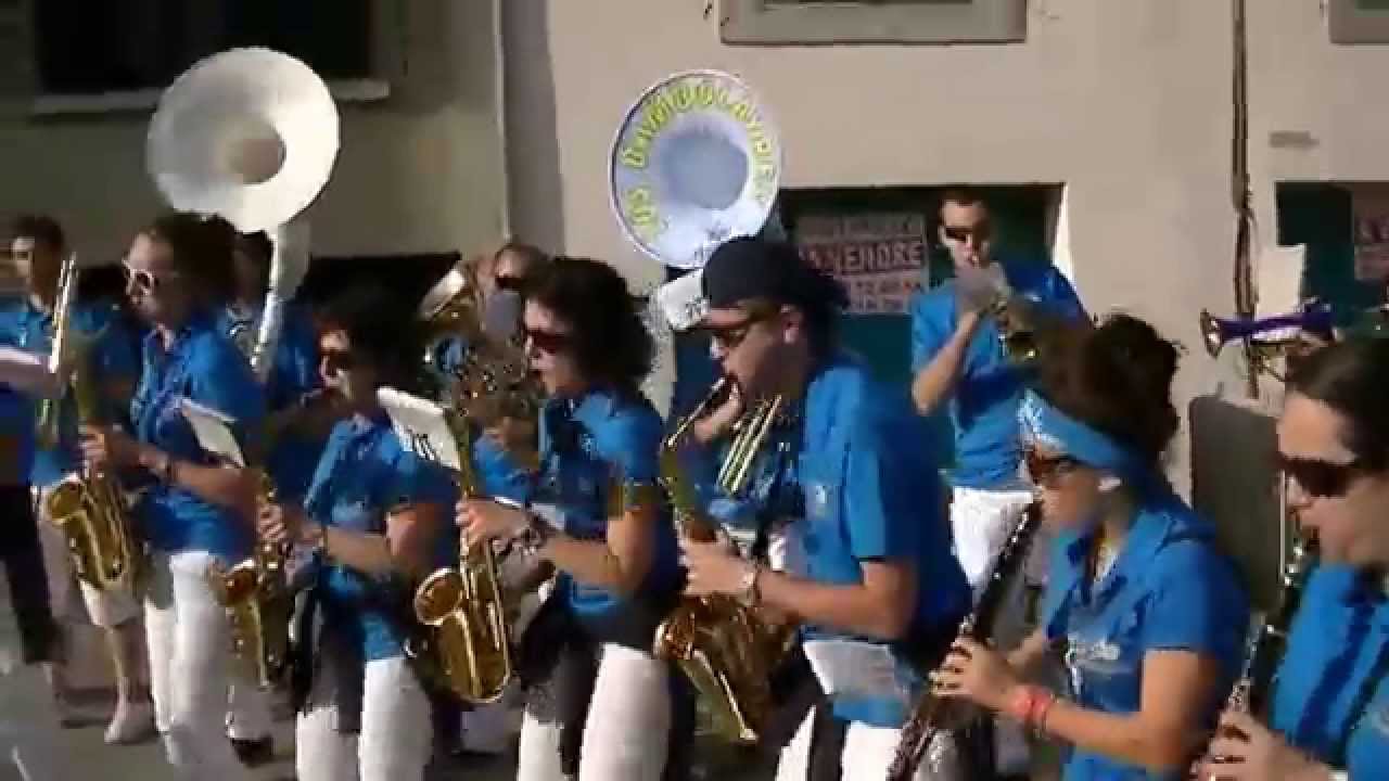 Los Bambolayres au Festival des Bandas en Malepère 2014 Montréal de l'Aude 