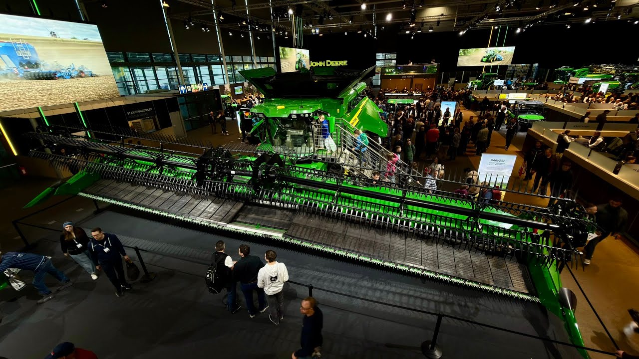 Prvi dan, poln presenečenj! Agritechnica 2025 🚜😲 / Vlog mladega kmeta S:2 - E:28