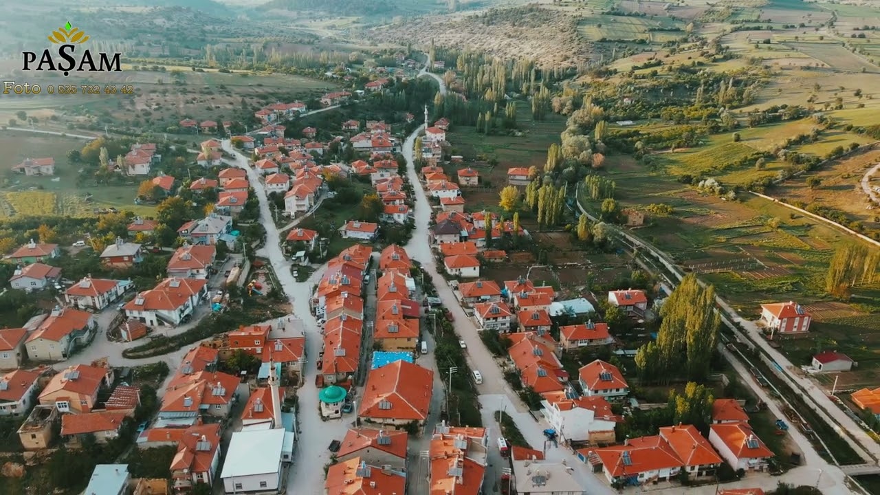 YukarıÇiğil akşam üstü