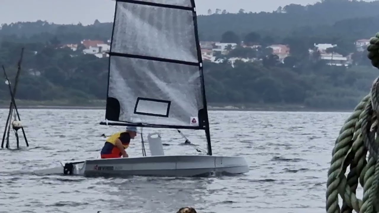 240627 Sailing the Reverso on the Lagoa da Foz do Arelho