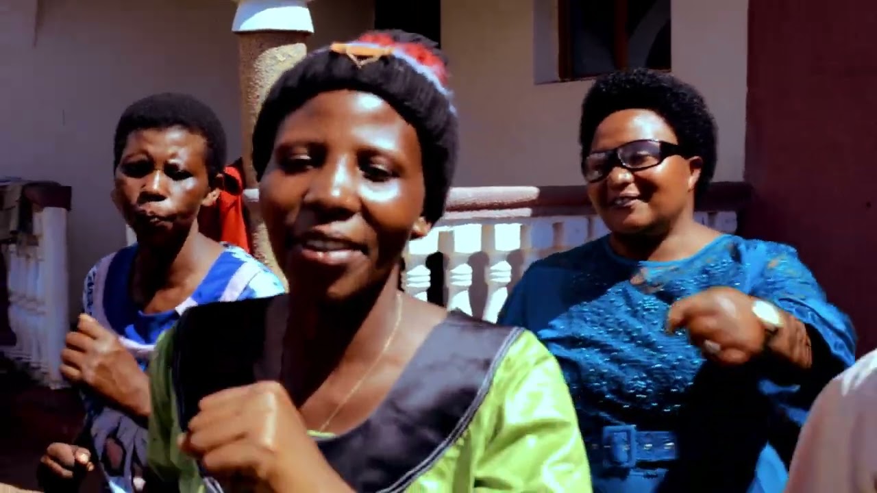 Agasuzuguro by Abategereje choir ntamutindi Baptist Church