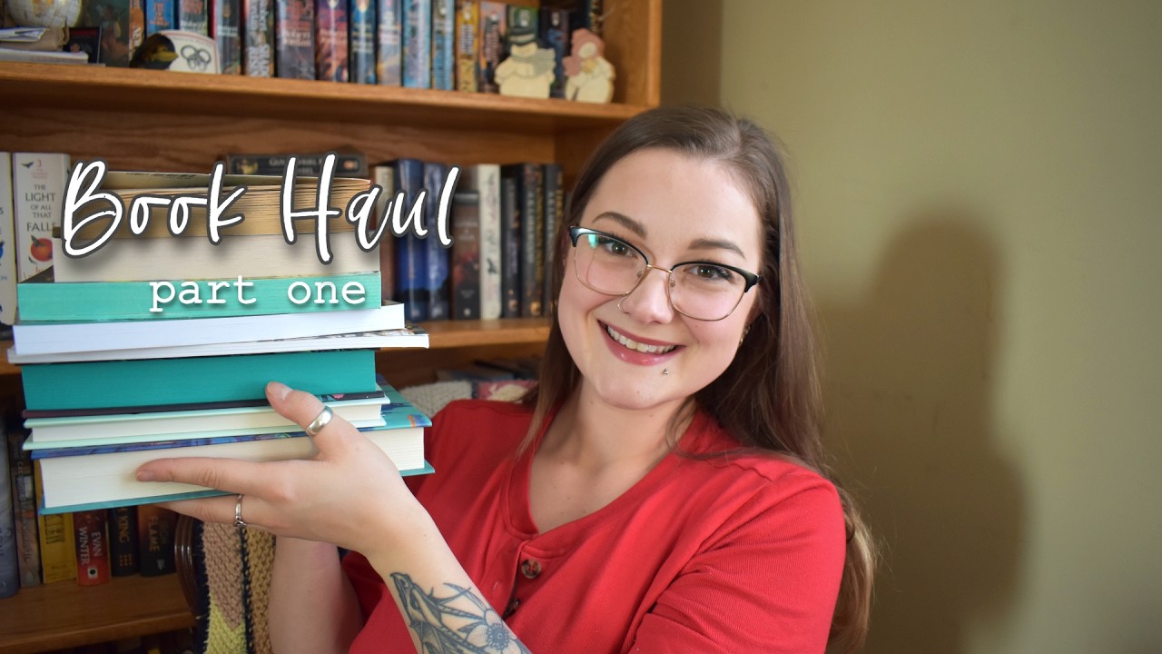 A Recent Book Haul 🫶🏻📚 | DistilledReads [cc-eng-ca]