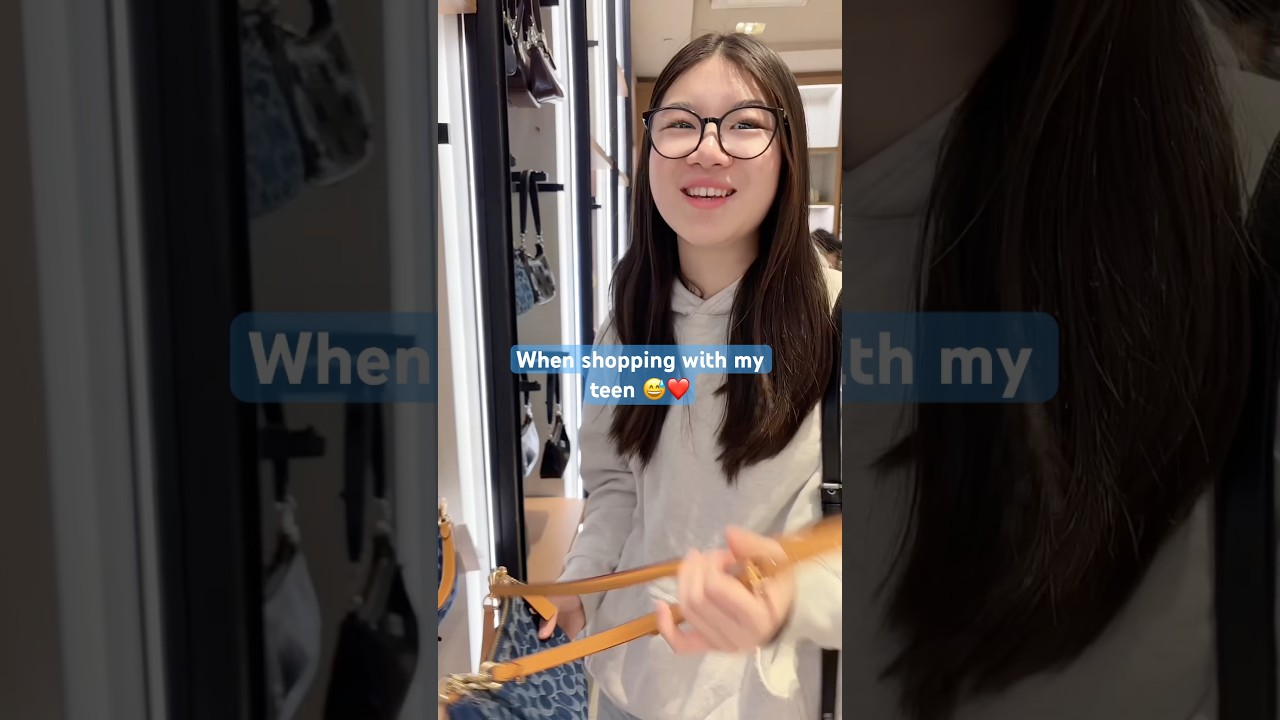 When shopping with my teen 😅❤️ The happy jump at the end🐰