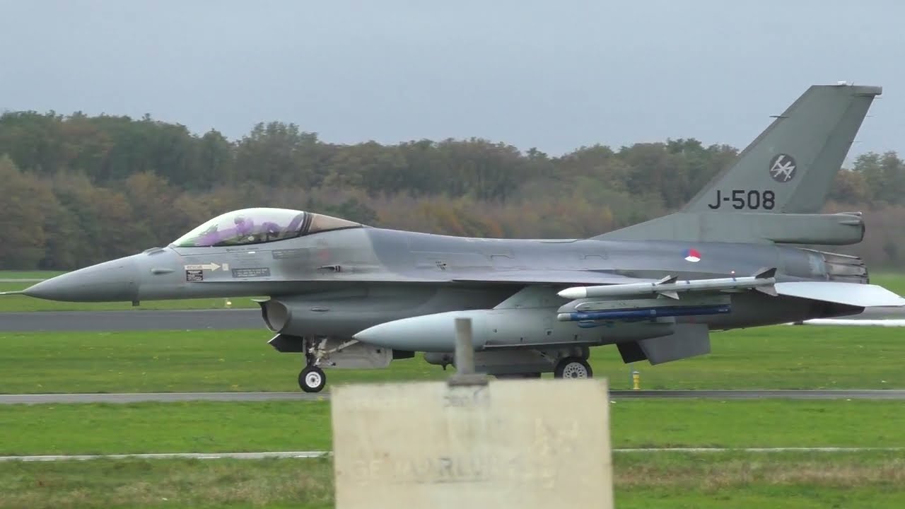 F-16 and F-35 Take Off Volkel 10 November 2023