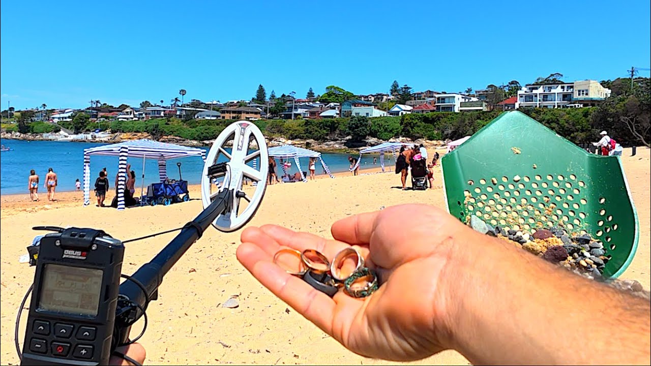 Найдены РУКИ, ПОЛНЫЕ ювелирных изделий, обнаружение металла на оживленных пляжах