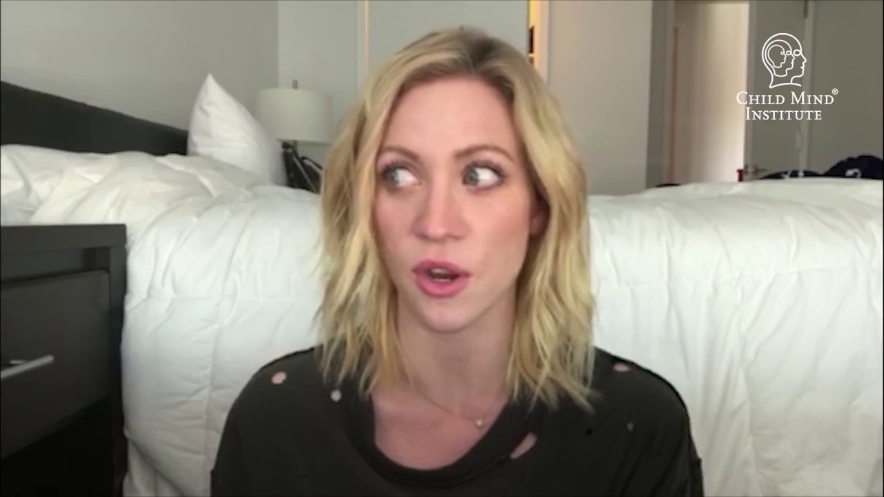 Депрессия, расстройство пищевого поведения и что бы я сказала #МоемуМолодомуЯ | Бриттани Сноу