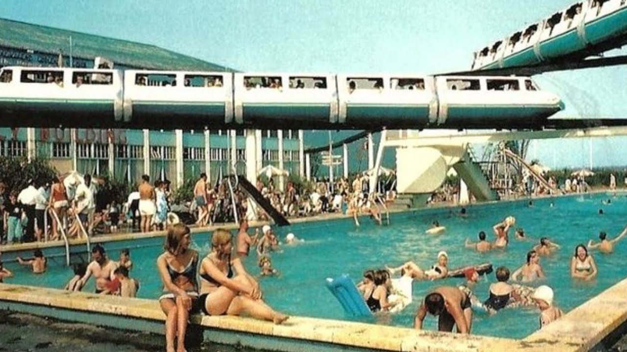 KBV-205 Butlins 2 of 15 Videos. Minehead, As it Was In 1987. 4min Musical, Song -  Walk of Life.