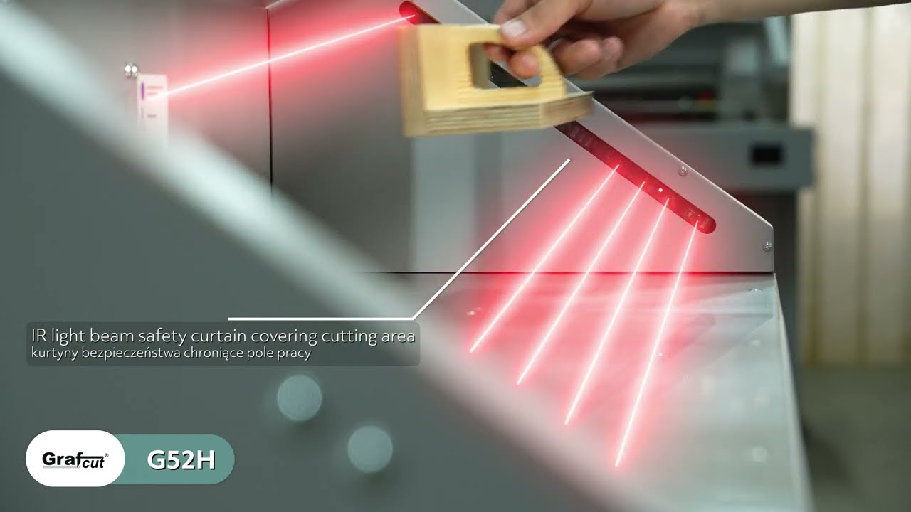 Hydrauliczna krajarka do papieru Grafmasz G52H