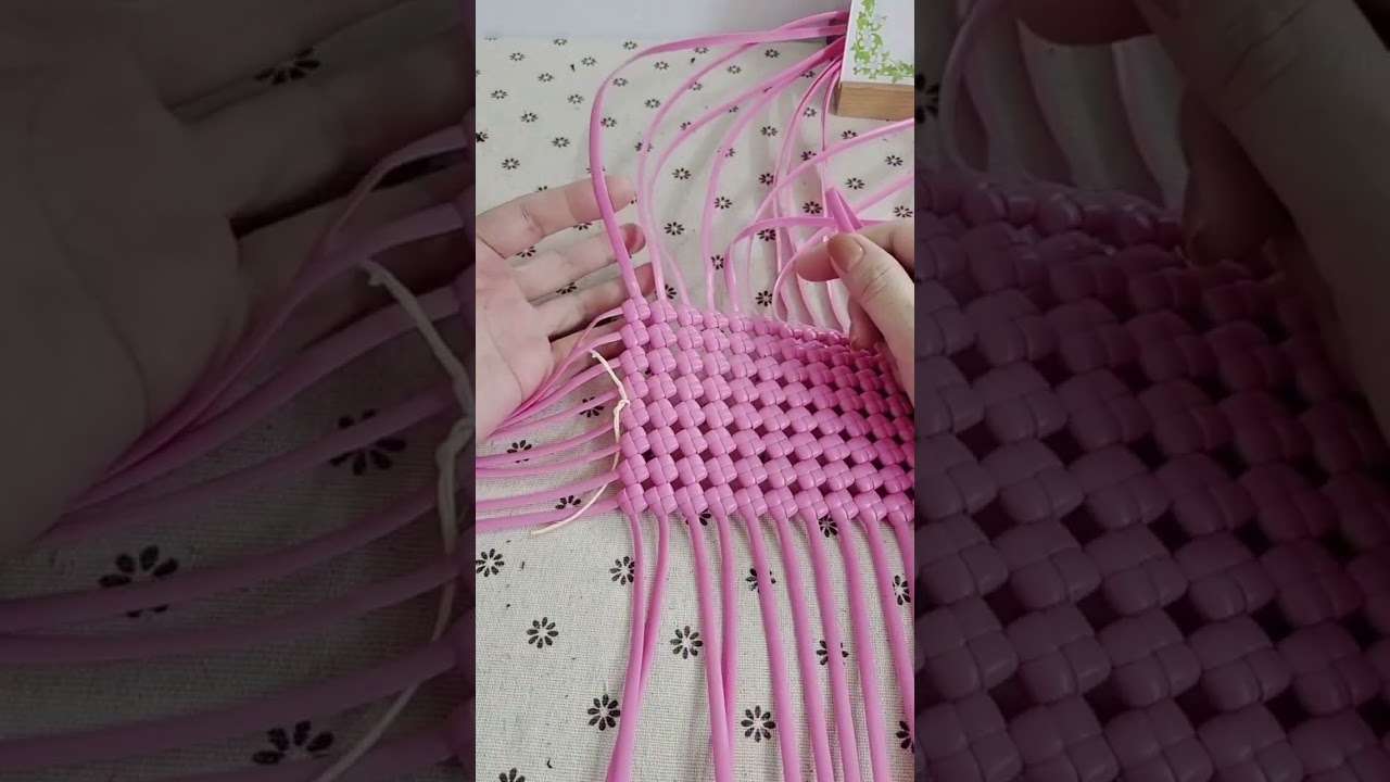 46.藤条编织-反面田字格手提篮编织教程1(Rattan weave-Reverse grids hand basket weaving tutorial 1