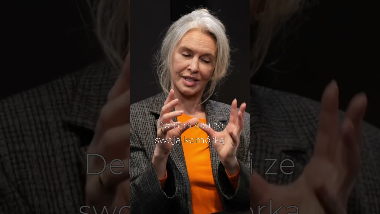 Bogna Sworowska: Balenciaga i Demna Gwasalia #polskiepodcasty #shorts