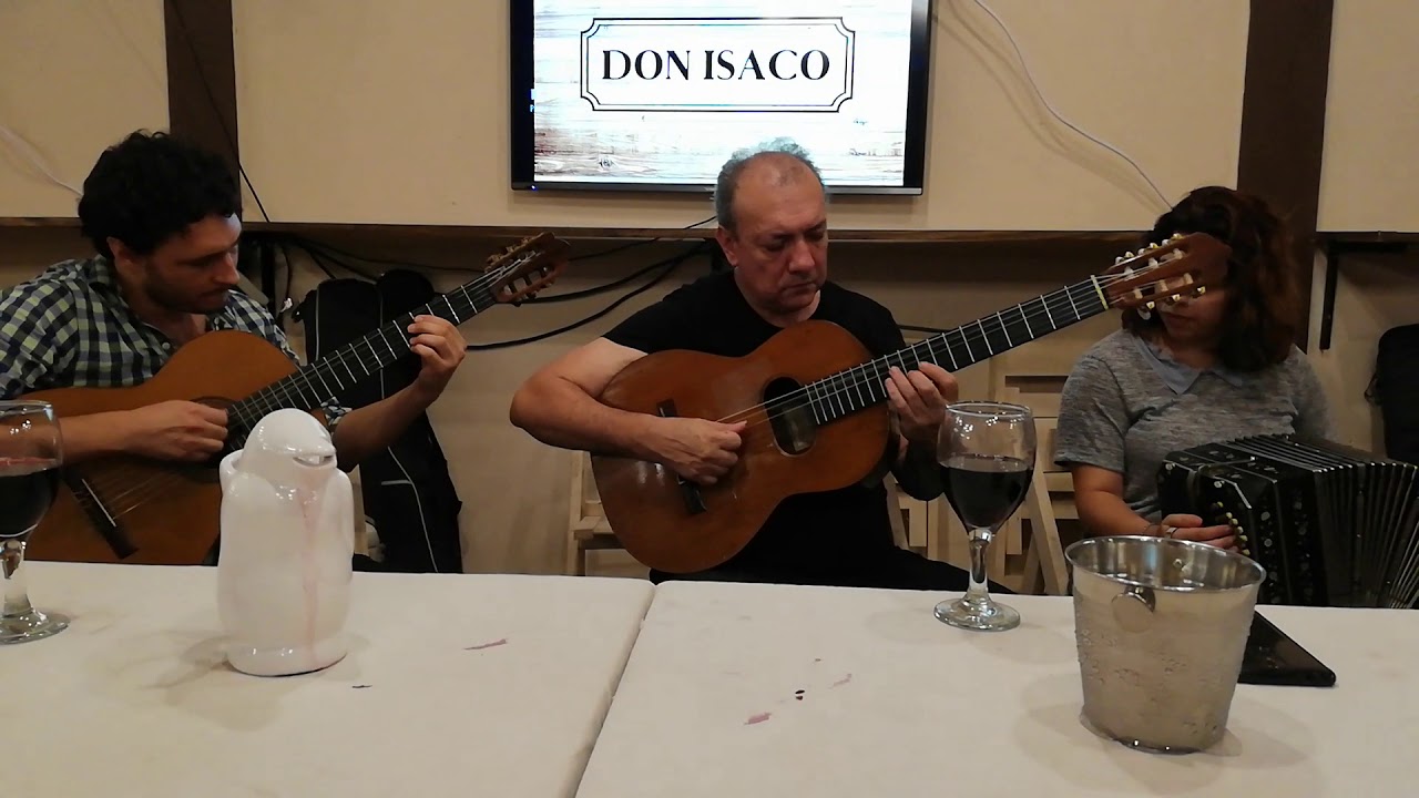 Rudi Flores, milagros Caliva, Facundo Rodríguez,Martín Pérez y amigos 