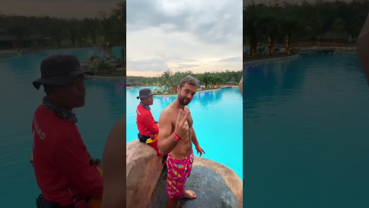 How to do a gainer in two easy steps? ✌️#swimming #cliffjumping #waterpark #watermagic