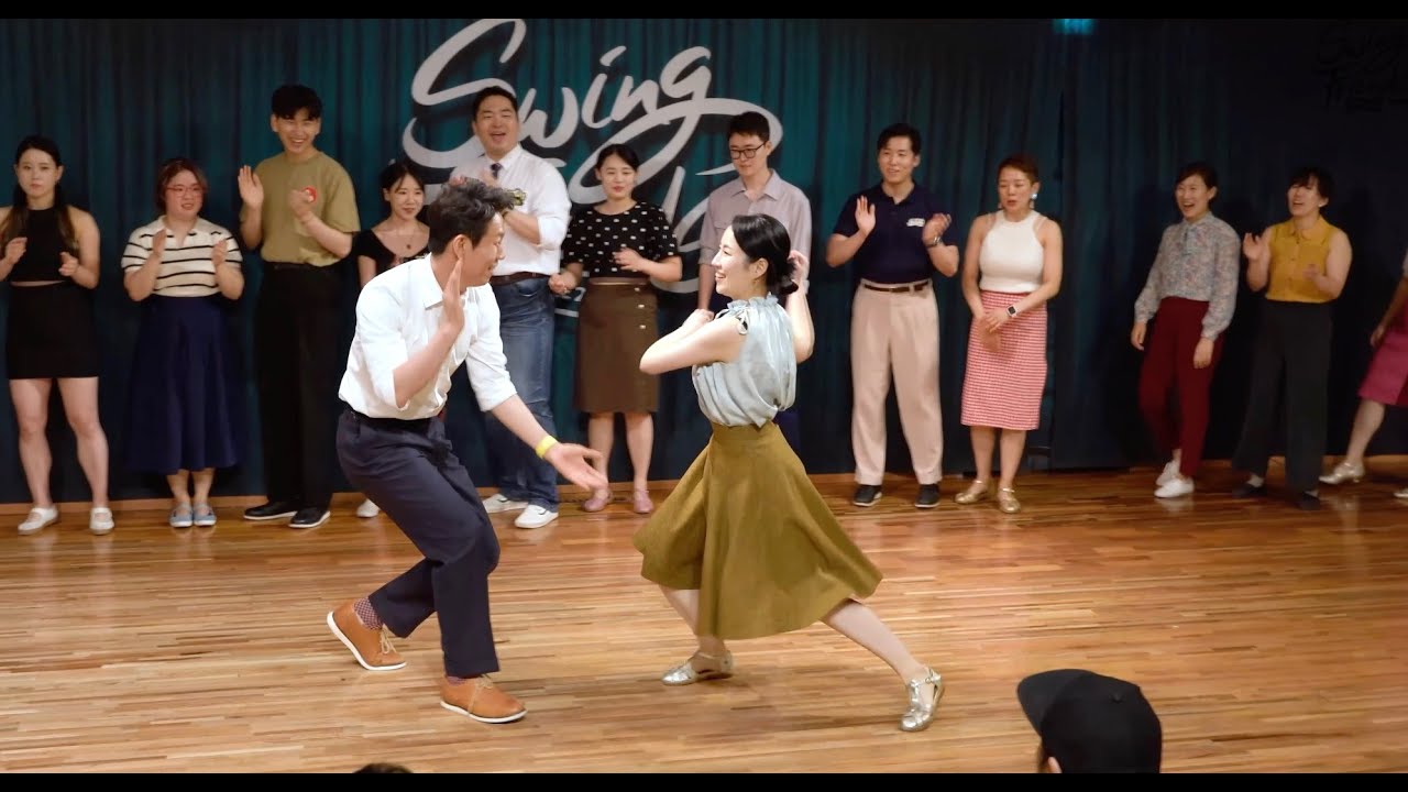 스윙프렌즈 3학기 강사잼!!(Teacher's Spotlight, Main) 👨🏻‍🏫👩🏼‍🏫 👨🏽‍🏫👩‍🏫 🧑🏻‍🏫👩🏻‍🏫 👨🏽‍🏫🧑🏼‍🏫 👨‍🏫👩‍🏫