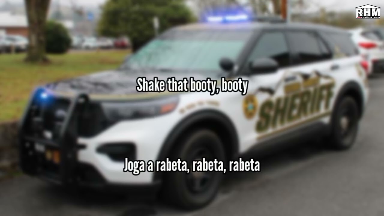 MONTAGEM RABETA | Funk Lyric Video (English + Portuguese)