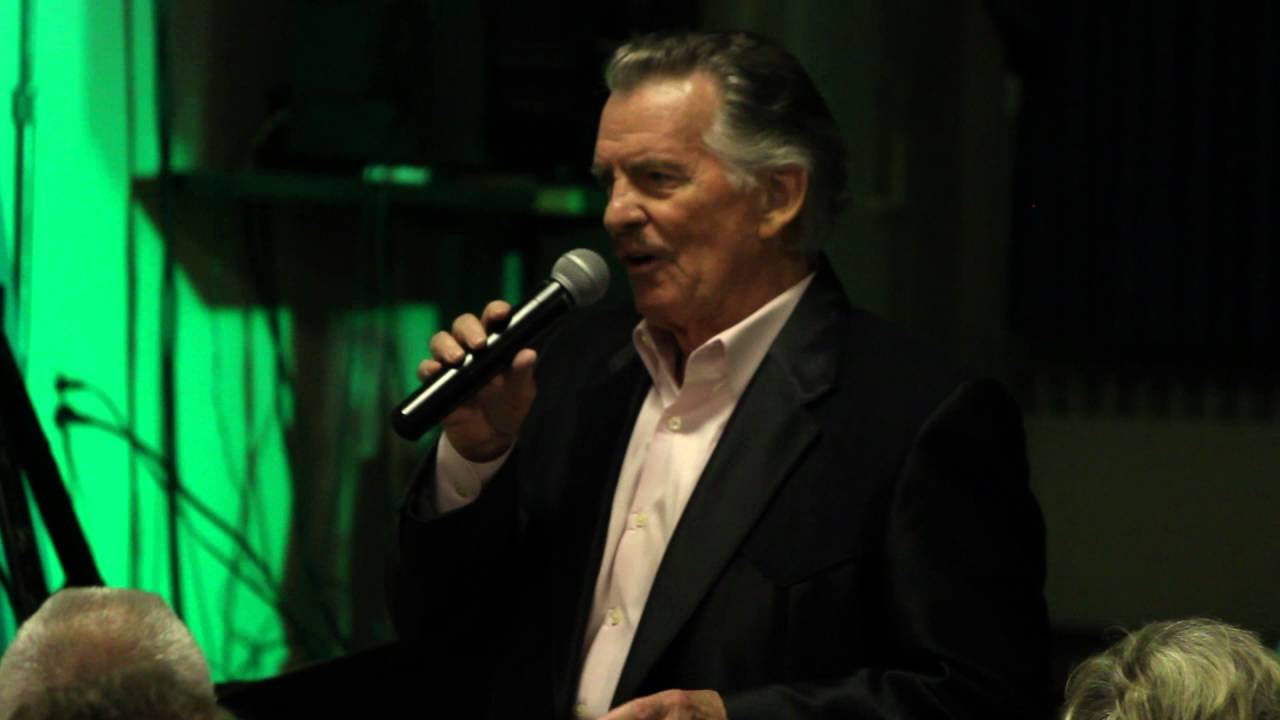 Ronnie Dove sings 'Right Or Wrong' Maryland May 2016