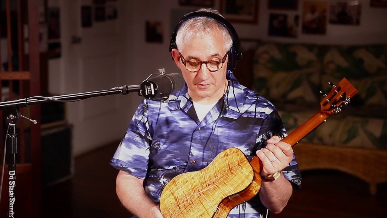 Ukulele Maker Pete Howlett - The Ukulele Review Podcast 14