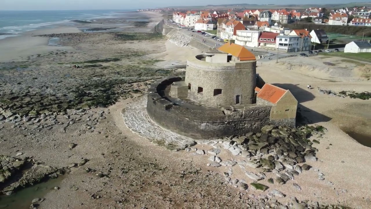 Ambleteuse, sa plage, les dunes de la Slack et le fort Vauban