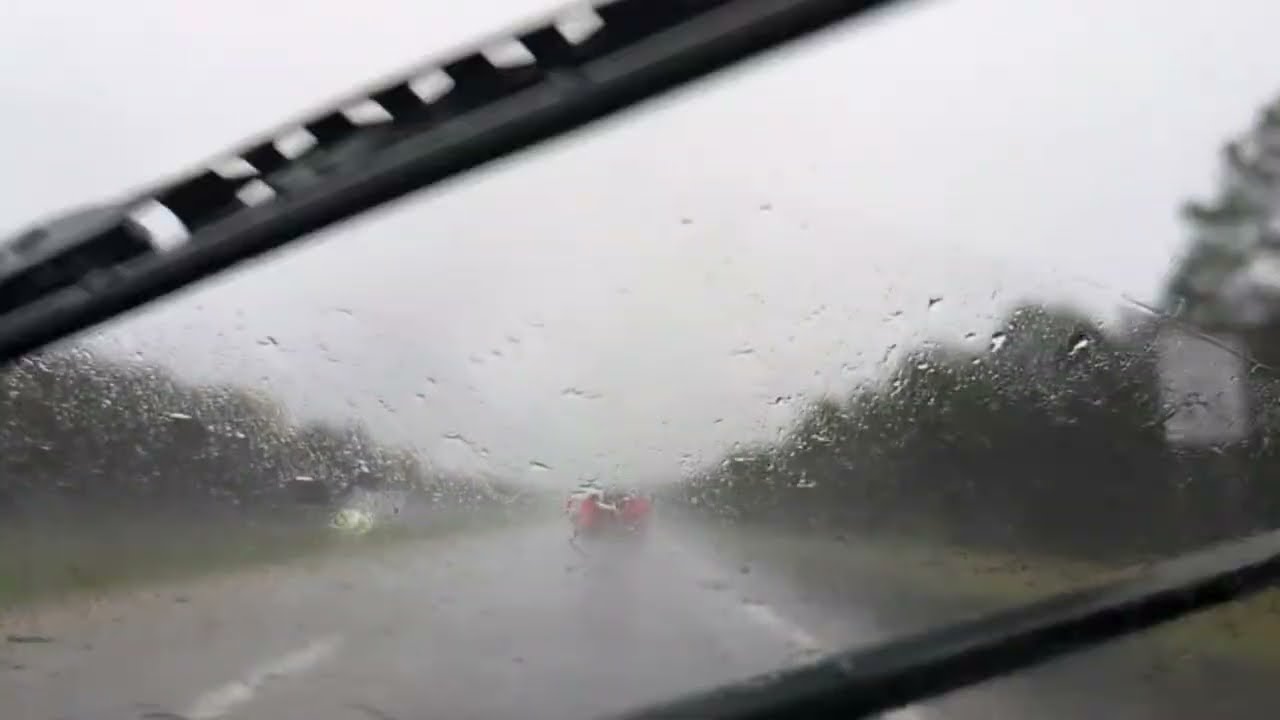 Chasing wind bag and potential tornadoes in Louisiana & Mississippi! Live storm chaser.
