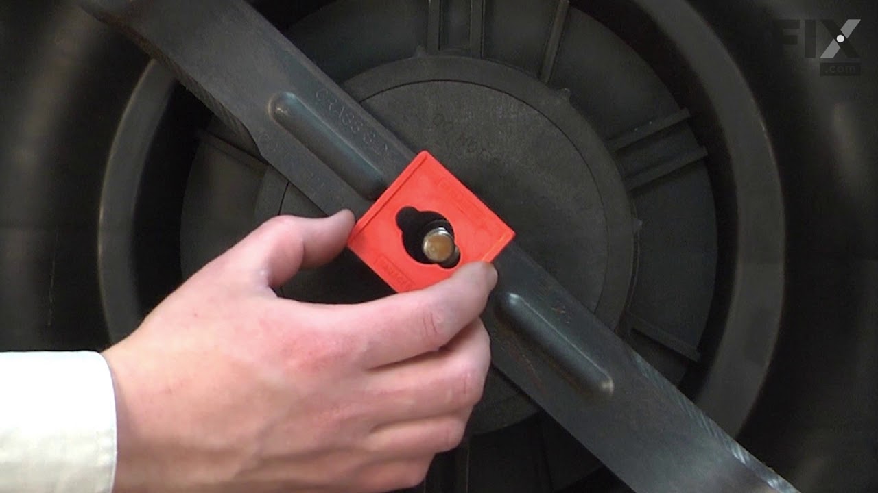 Black and Decker Mower Repair - How to Replace the Mulch Blade